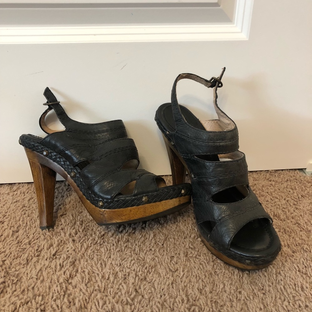 Frye Dara Campus Stitch heels